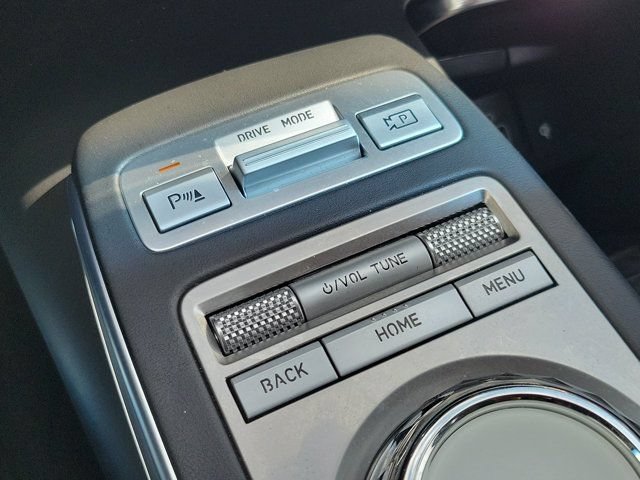 Used 2023 Genesis Electrified GV70 AWD Advance image 32