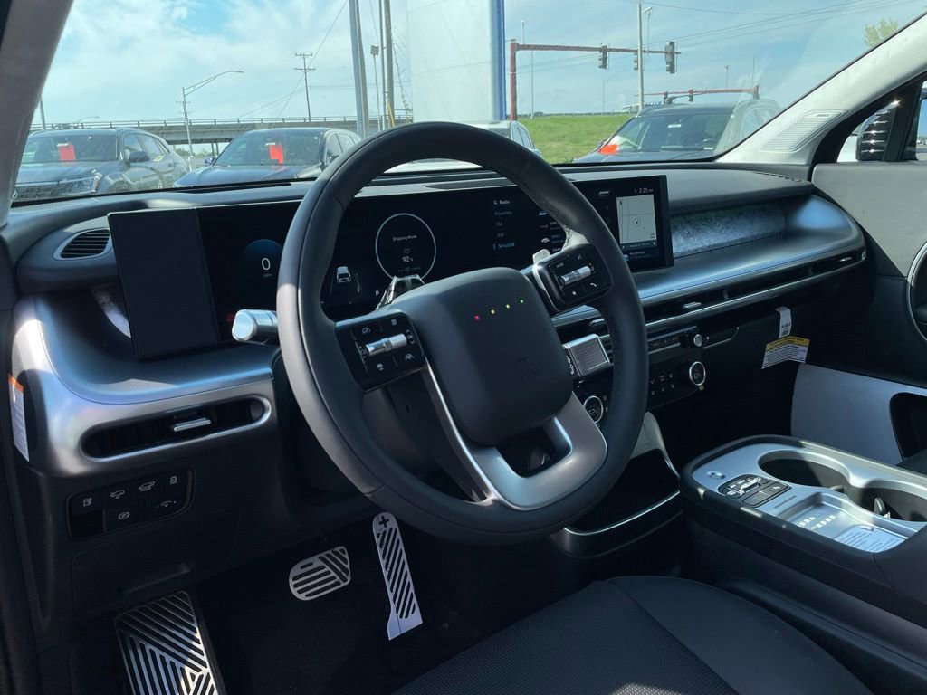 New 2026 Hyundai Ioniq 9 Calligraphy image 9