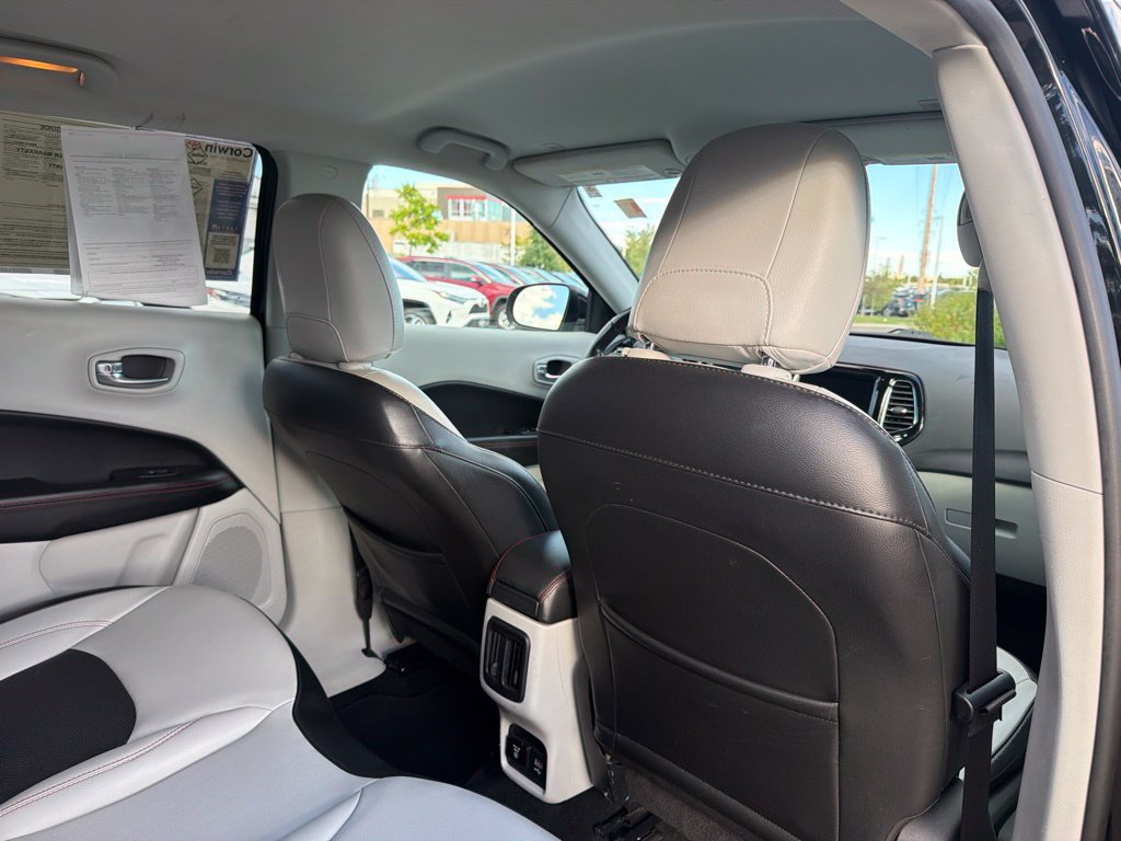 Used 2019 Jeep Compass Limited w/ Safety & Security Group AWD/4WD image 16