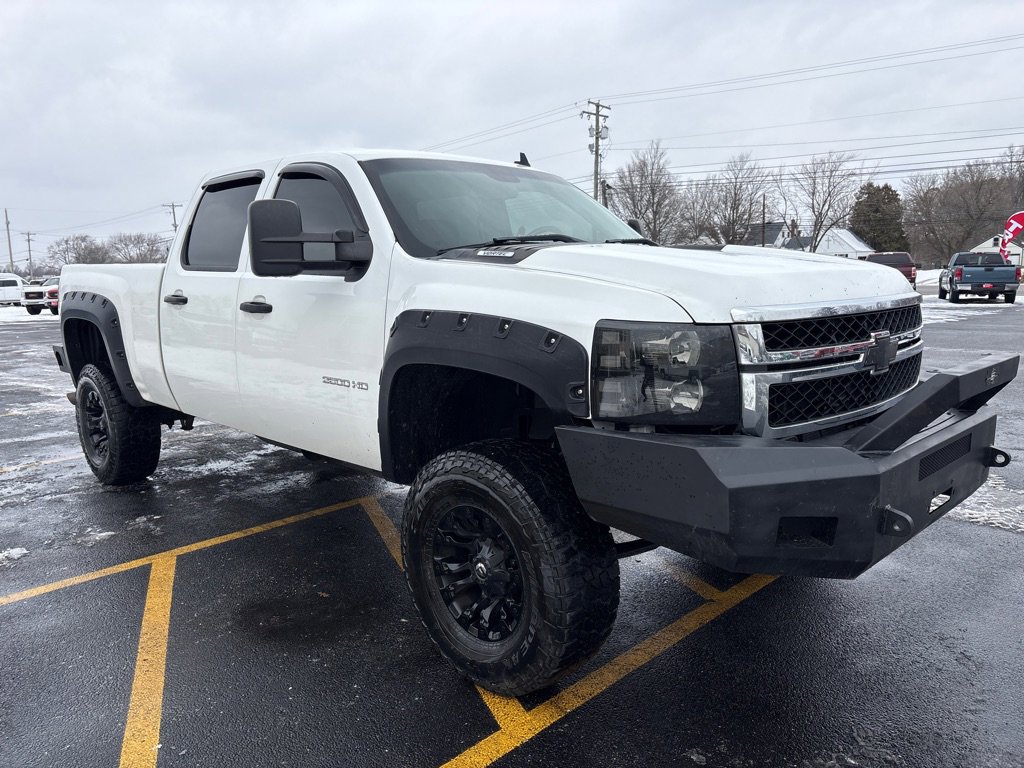 Used 2014 Chevrolet Silverado 2500 LT w/ Suspension Package, Off-Road image 4
