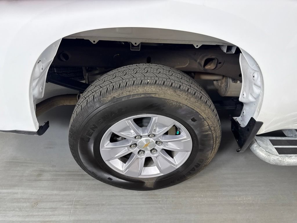 Certified 2025 Chevrolet Silverado 1500 W/T RWD image 12