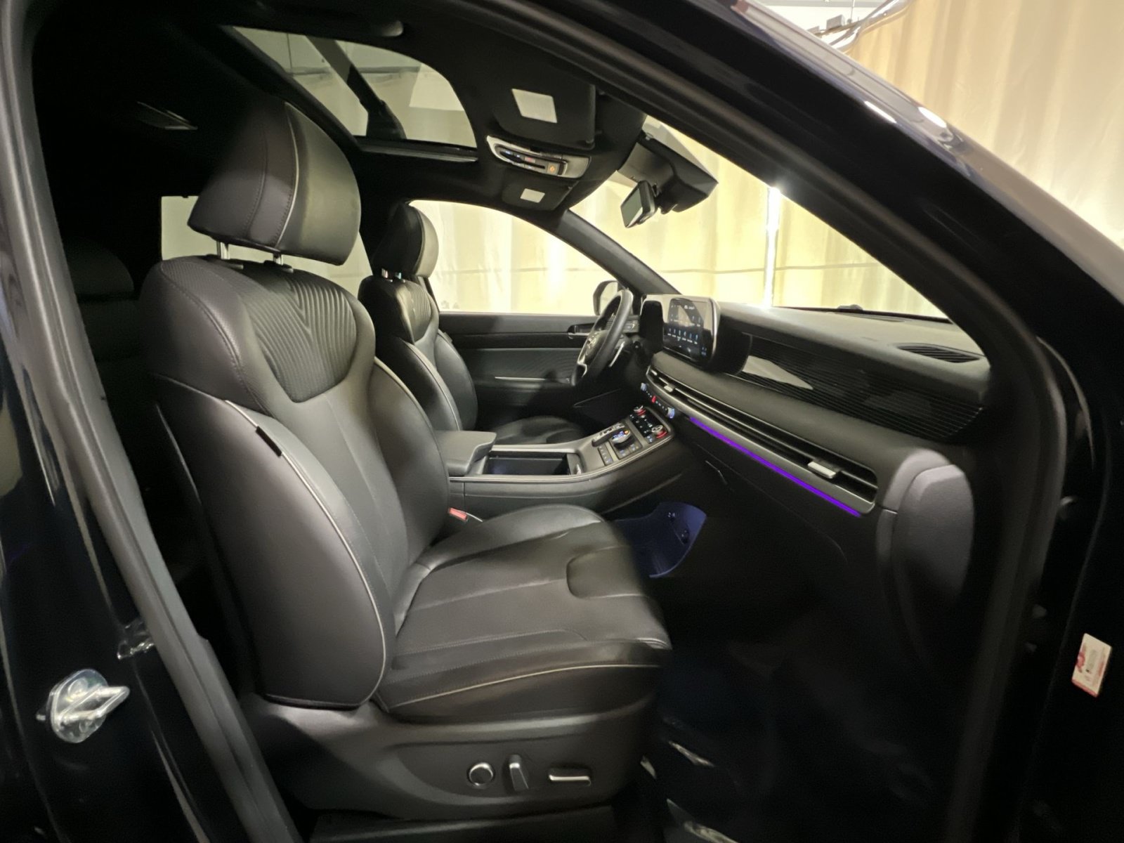 Used 2024 Hyundai Palisade Calligraphy AWD/4WD image 31