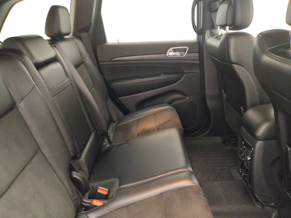 Used 2019 Jeep Grand Cherokee Altitude RWD image 19