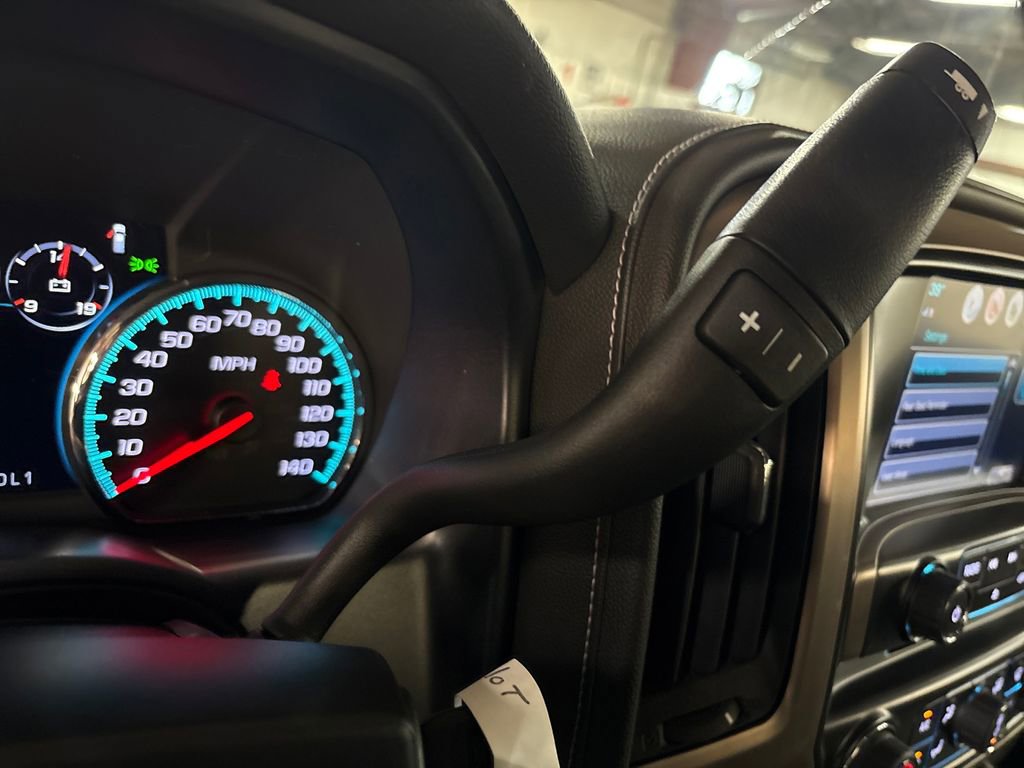 Used 2018 GMC Sierra 2500 Denali AWD/4WD image 25