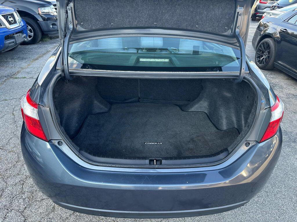Used 2014 Toyota Corolla LE image 17