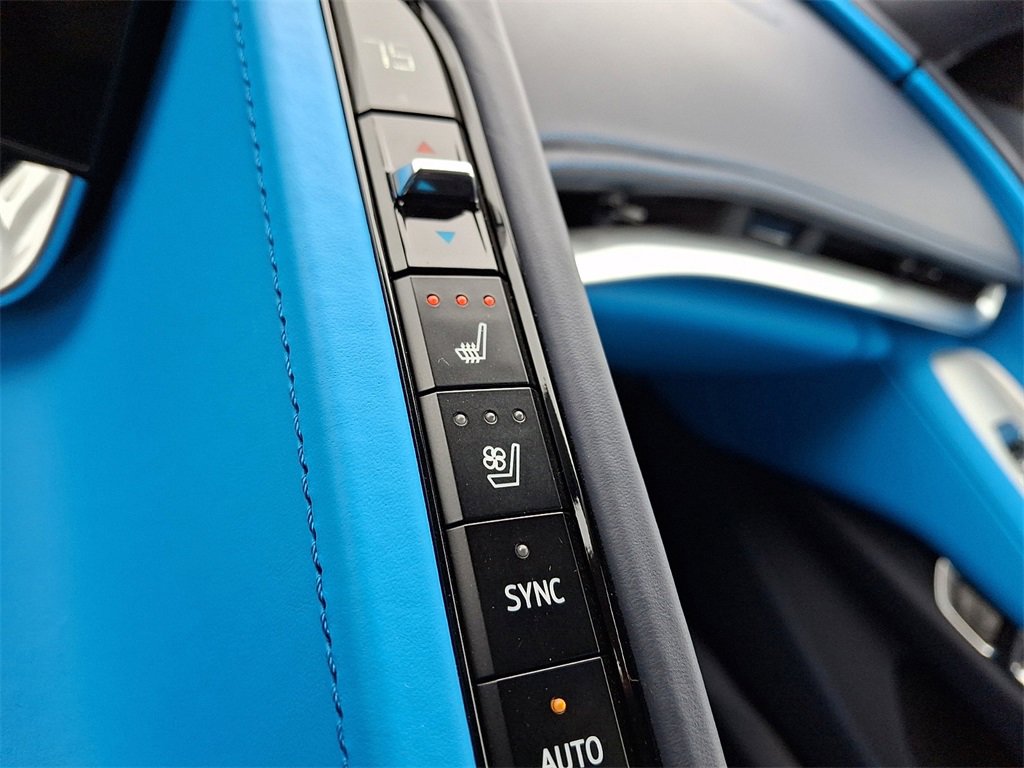 Used 2023 Chevrolet Corvette Stingray Premium Conv w/ 3LT image 30