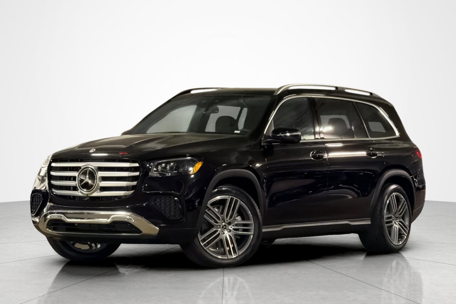 New 2026 Mercedes-Benz GLS 450 4MATIC image 1
