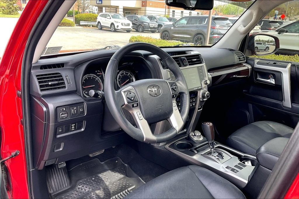 Used 2021 Toyota 4Runner Limited image 13