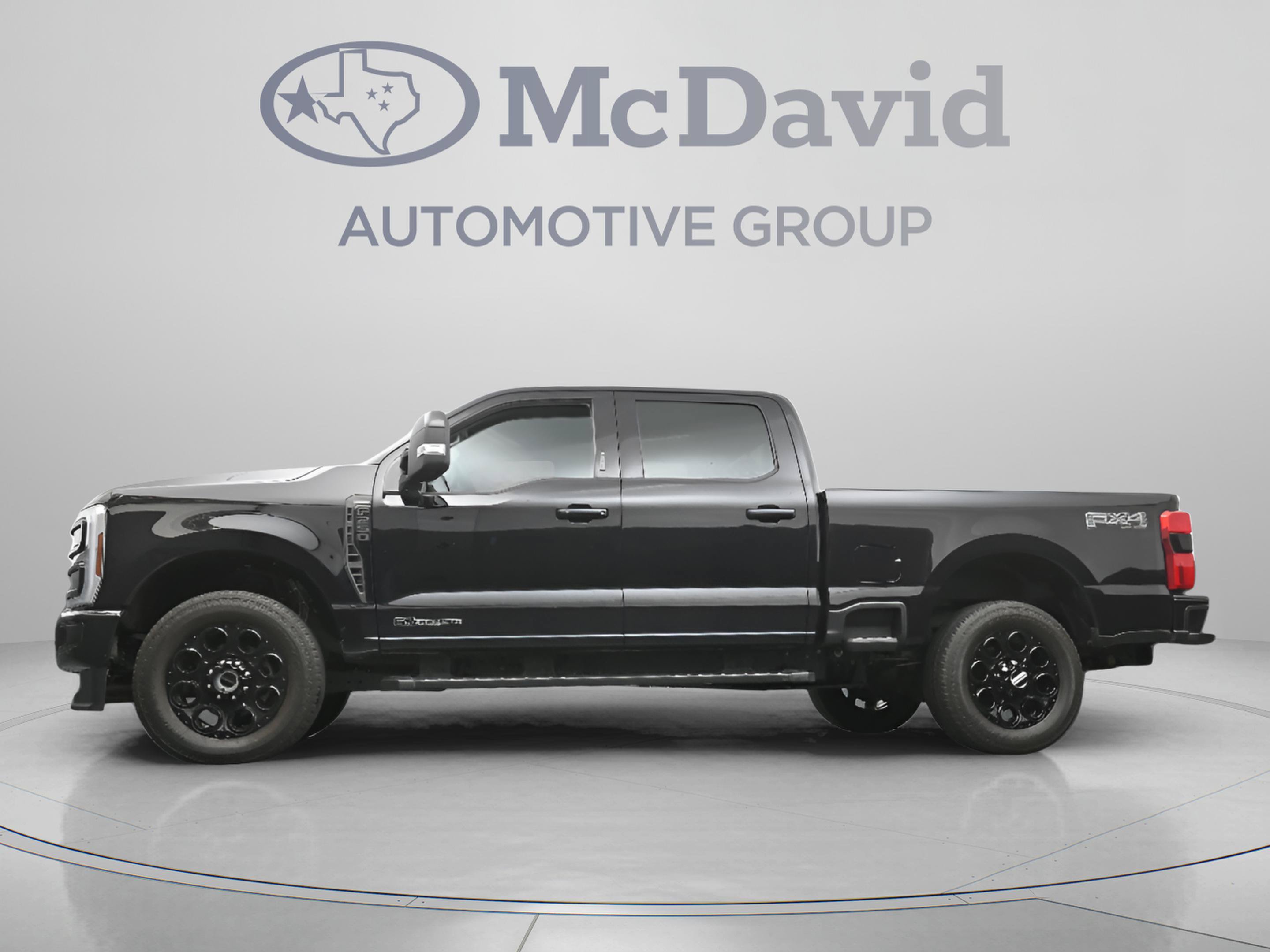 Used 2024 Ford F250 Lariat w/ Lariat Ultimate Package AWD/4WD image 32