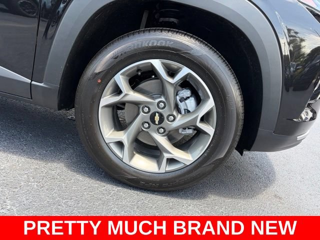 Certified 2026 Chevrolet Trax LT w/ LT Convenience Package FWD image 8