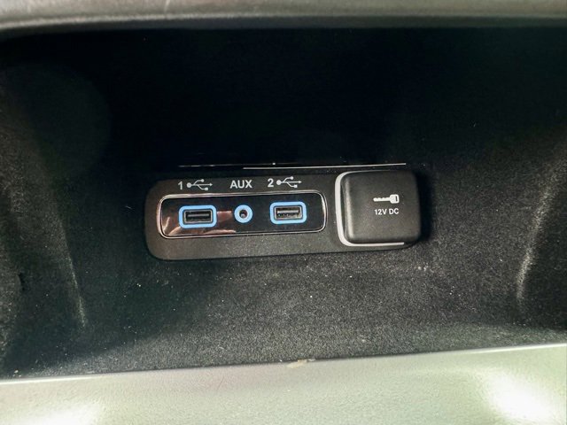 Used 2022 Jeep Grand Cherokee Laredo X image 26