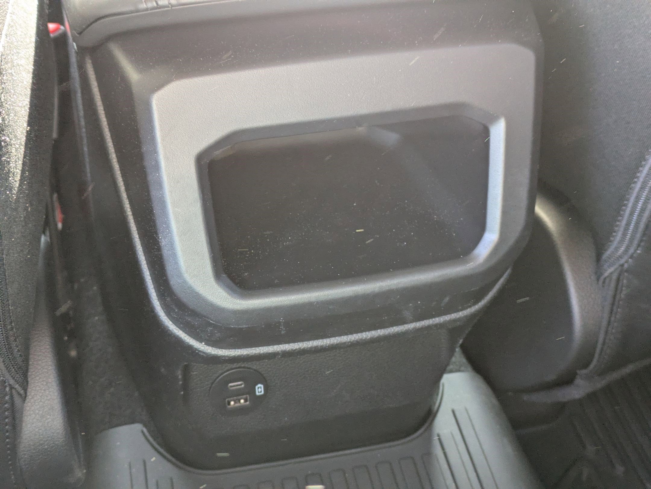 Used 2025 Ford Ranger Lariat w/ FX4 Off-Road Package image 30