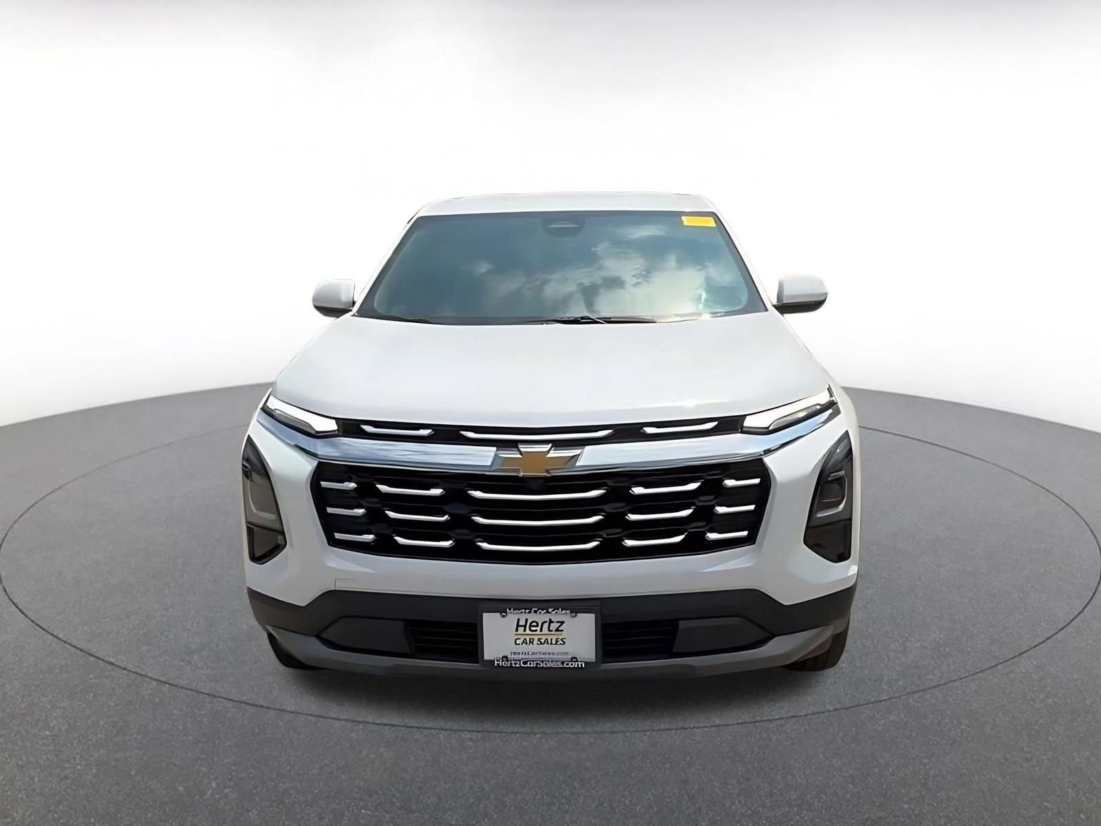 Used 2025 Chevrolet Equinox LT FWD image 4