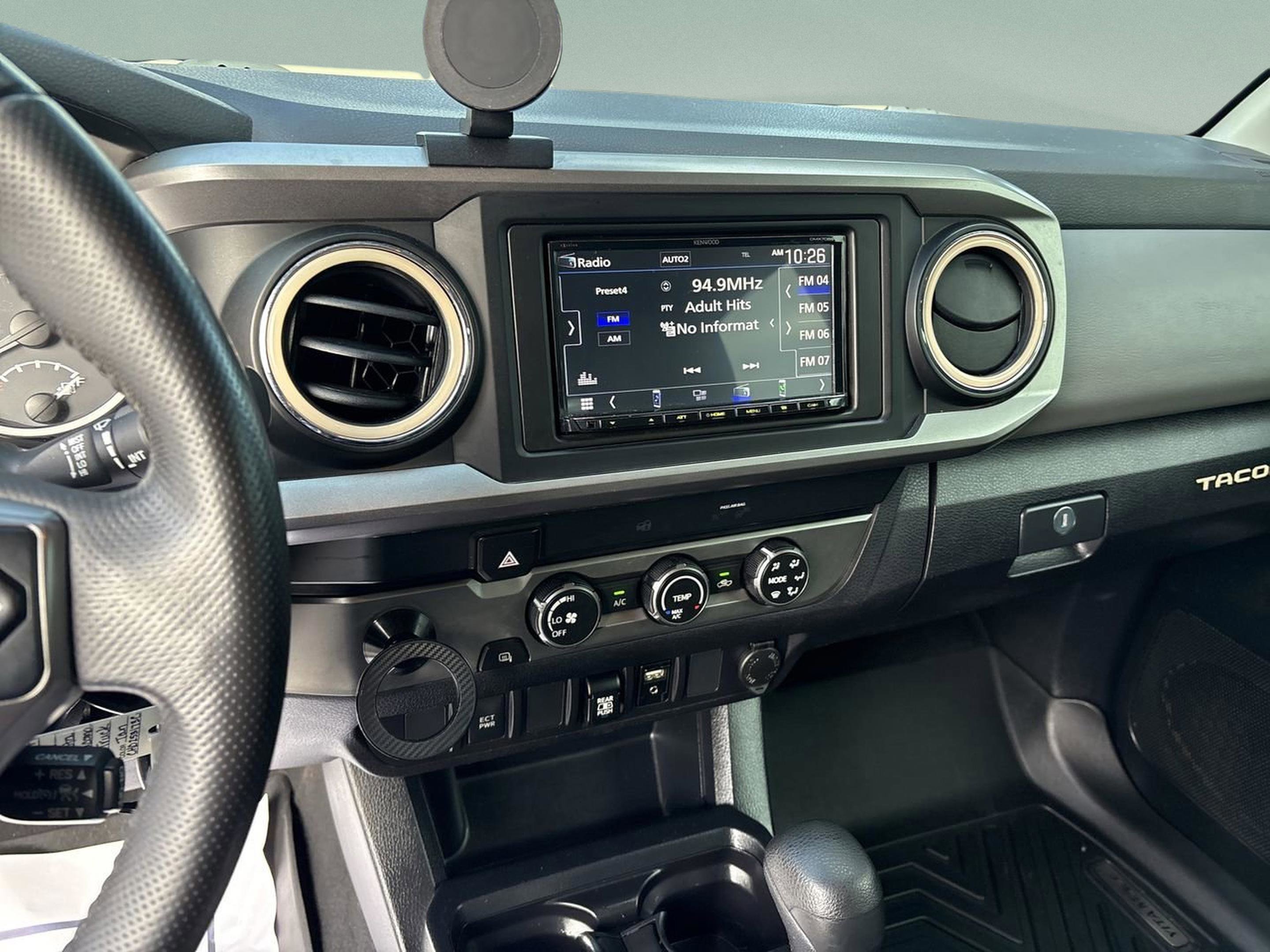Used 2019 Toyota Tacoma SR5 image 13