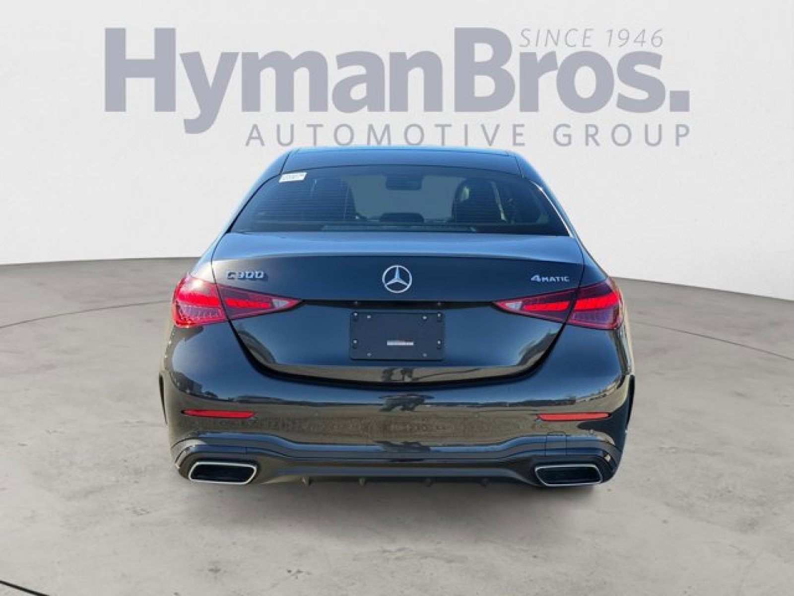 Used 2024 Mercedes-Benz C 300 4MATIC Sedan image 4