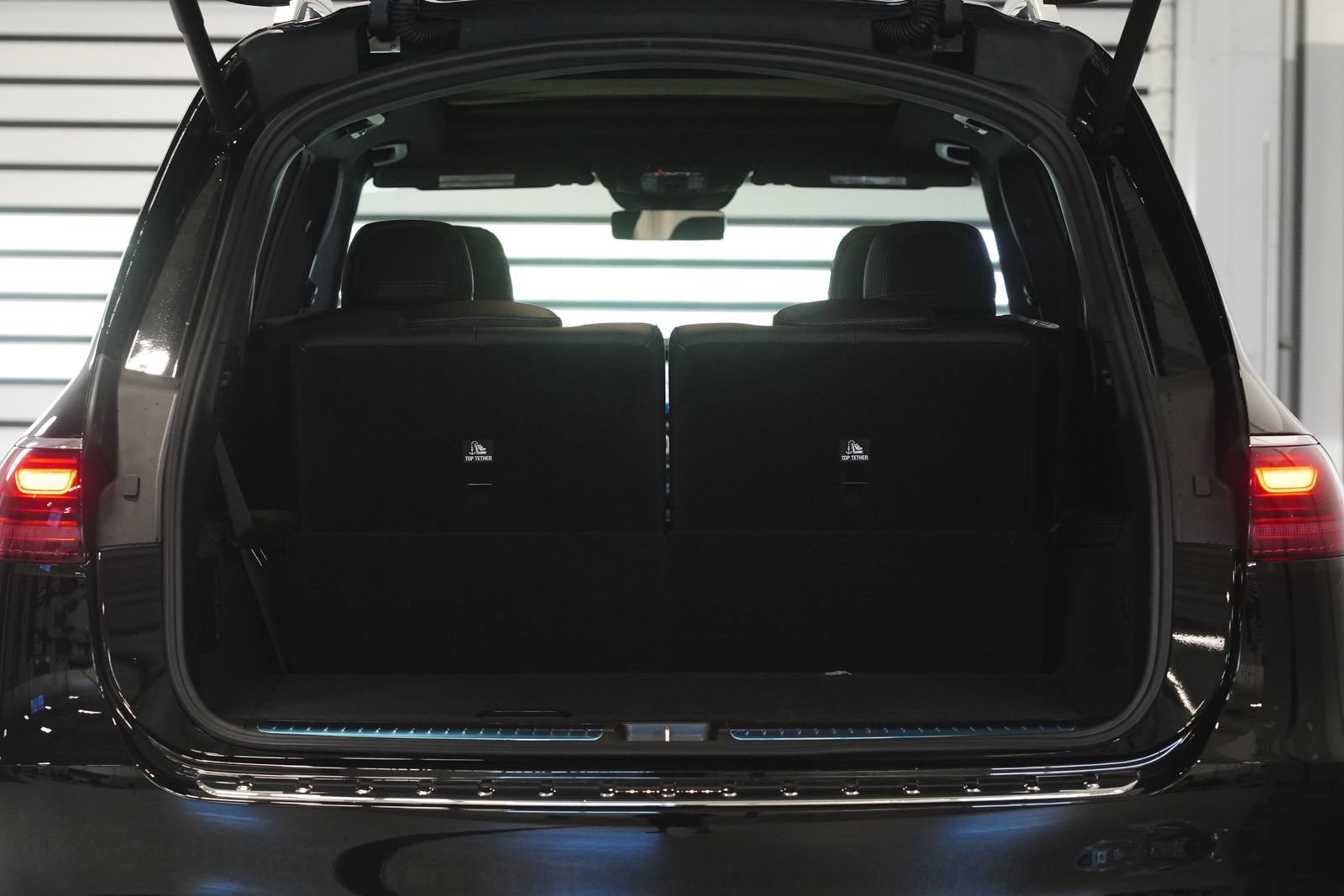 New 2026 Mercedes-Benz GLS 450 4MATIC image 35