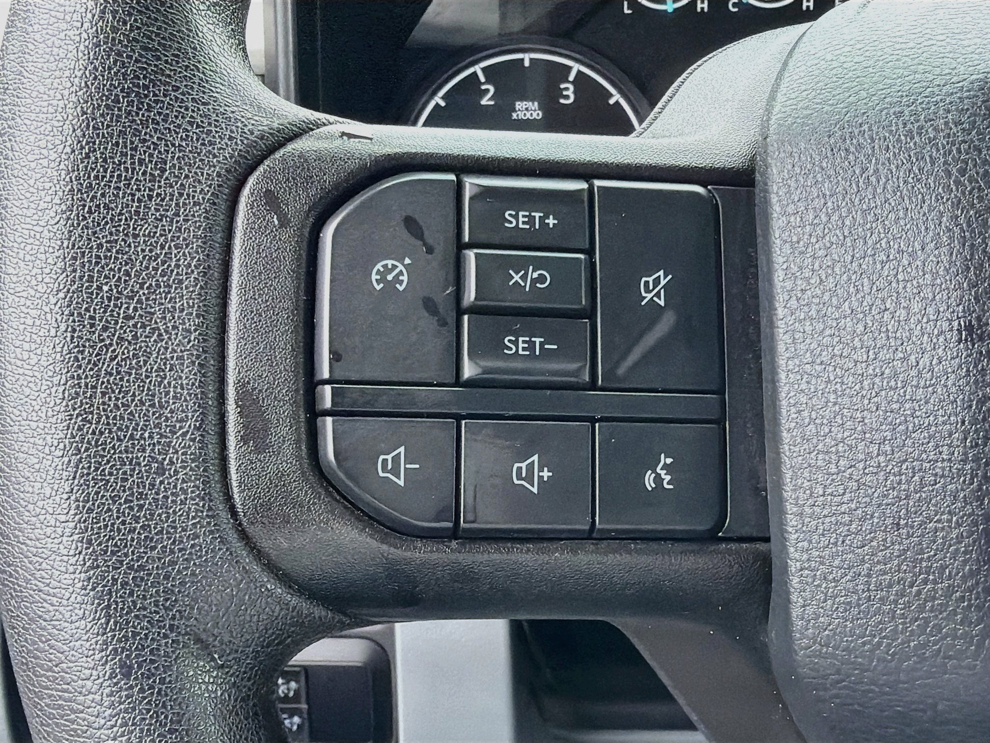 Used 2025 Ford F250 XLT AWD/4WD image 34
