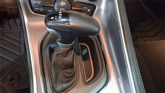 Used 2019 Dodge Challenger R/T w/ T/A Package image 28