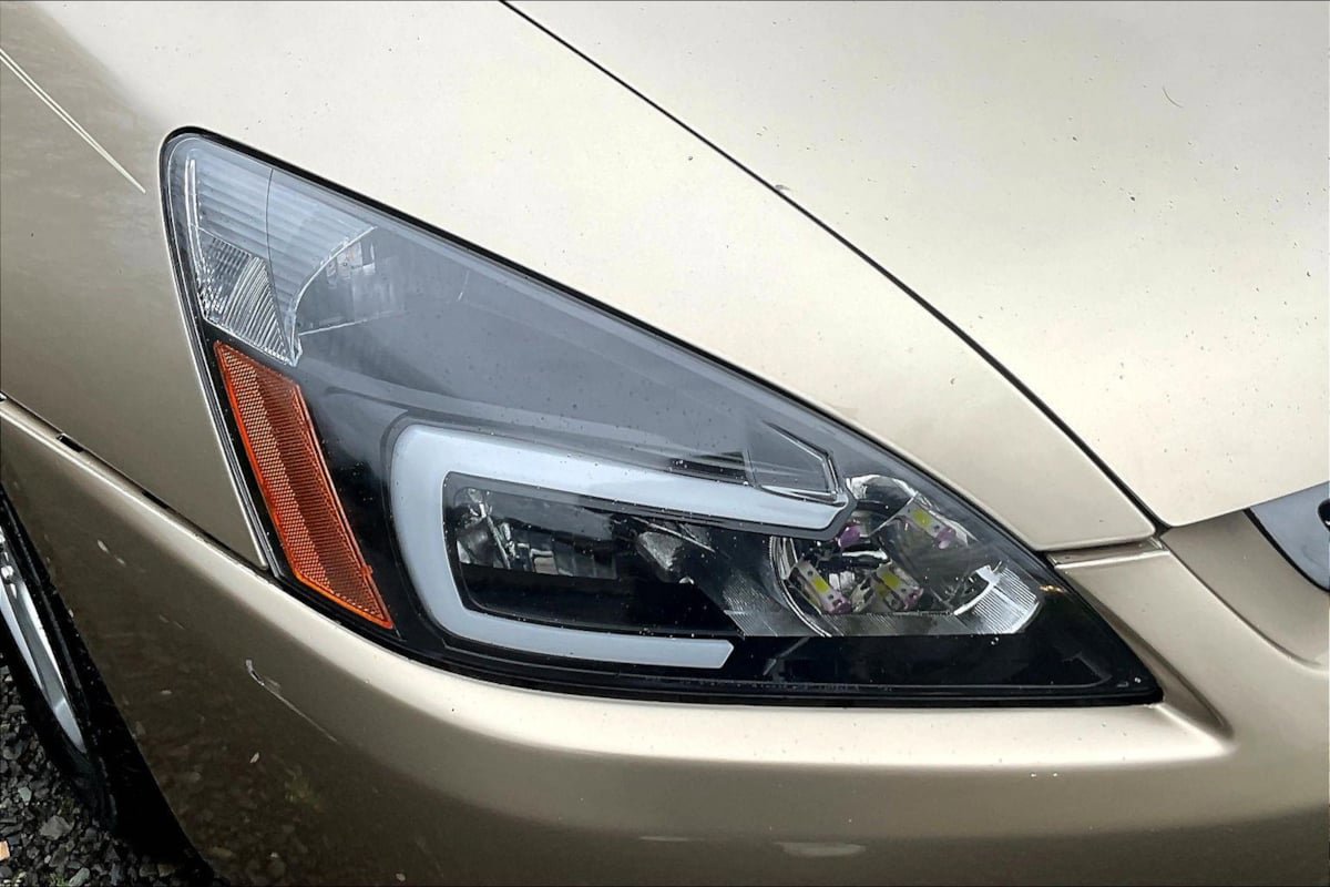 Used 2004 Honda Accord EX image 31