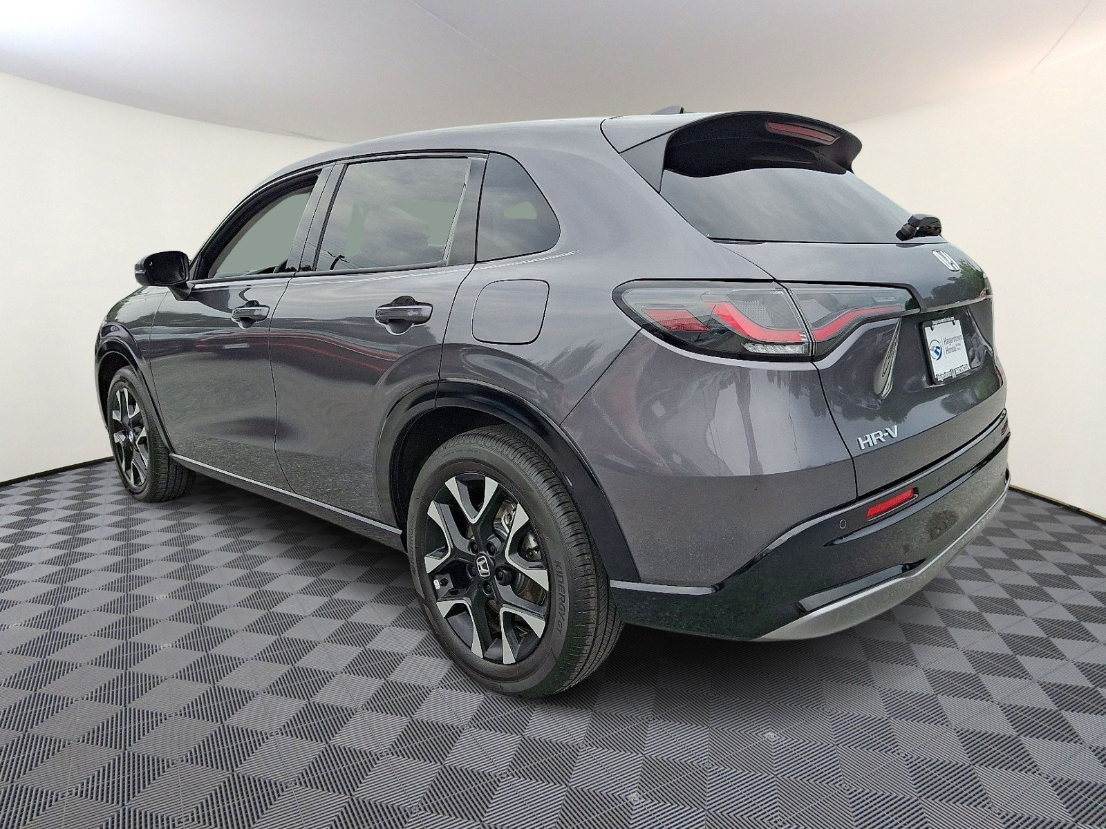 Certified 2026 Honda HR-V EX-L image 4