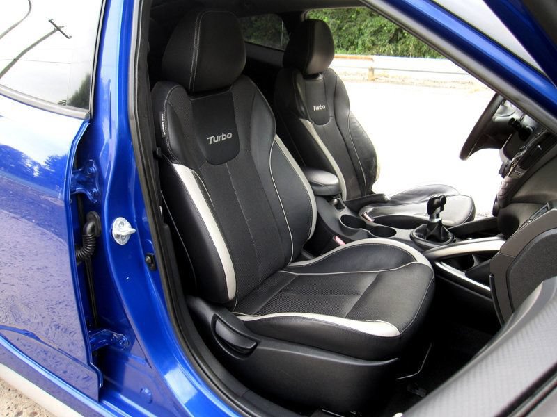 Used 2013 Hyundai Veloster Turbo w/ Ultimate Pkg FWD image 24