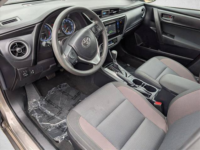 Used 2018 Toyota Corolla LE FWD image 10