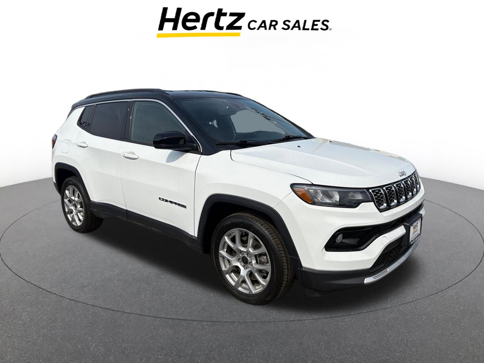 Used 2025 Jeep Compass Limited image 1