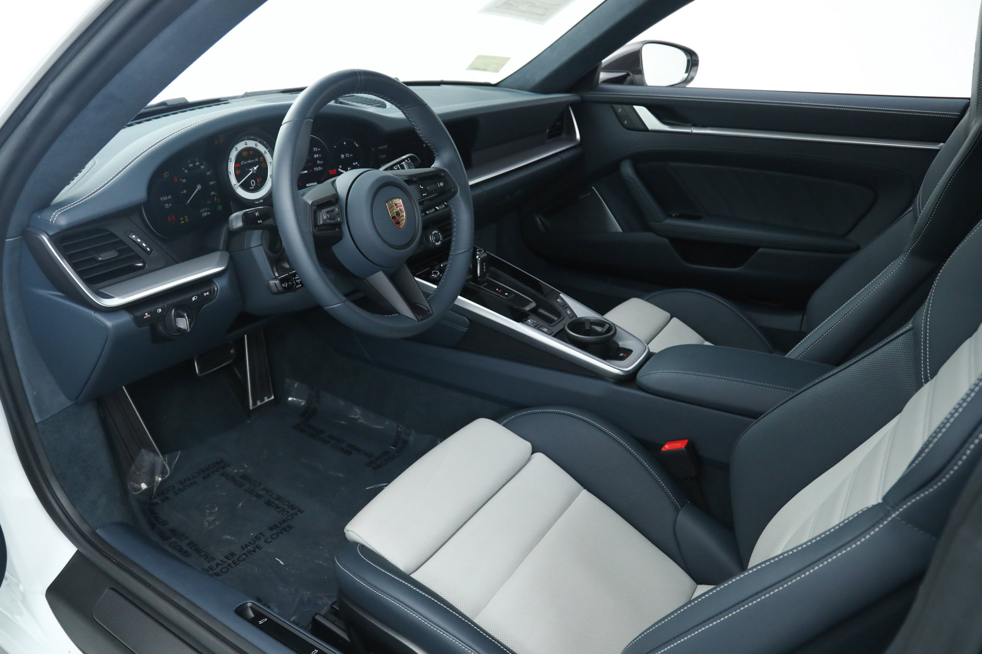 Used 2025 Porsche 911 Turbo S image 23