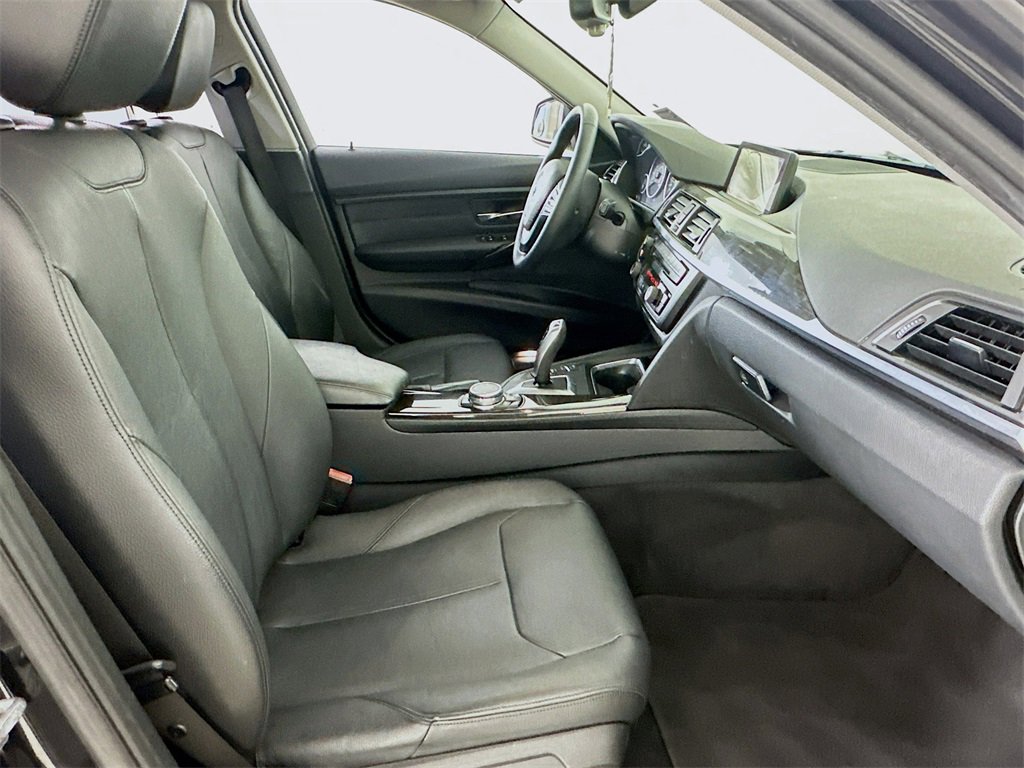 Used 2015 BMW 328i xDrive Sedan image 31