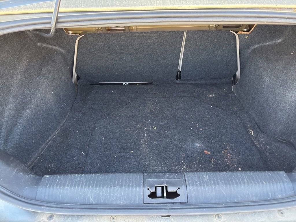 Used 2011 Ford Focus S FWD image 9
