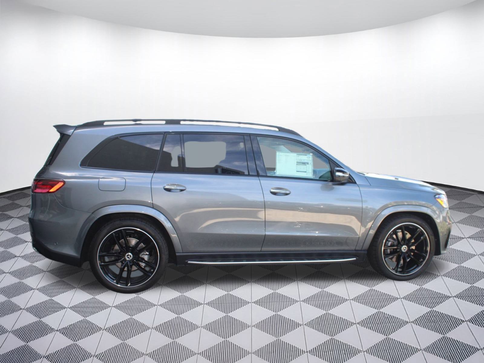New 2026 Mercedes-Benz GLS 450 4MATIC image 8