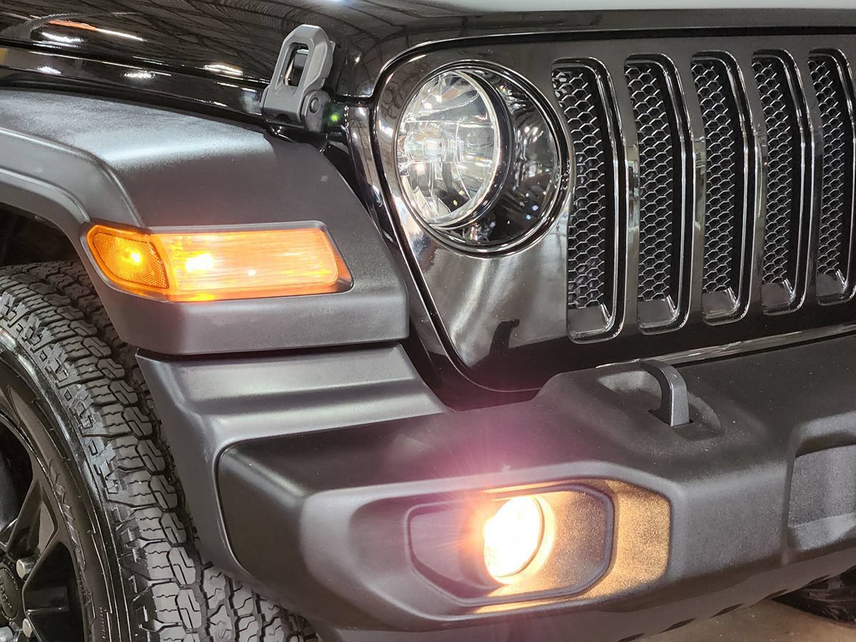 Used 2021 Jeep Wrangler Unlimited Sport AWD/4WD image 13