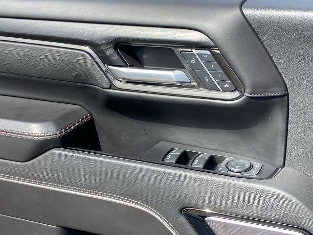 Used 2024 GMC Sierra 2500 AT4X AWD/4WD image 20