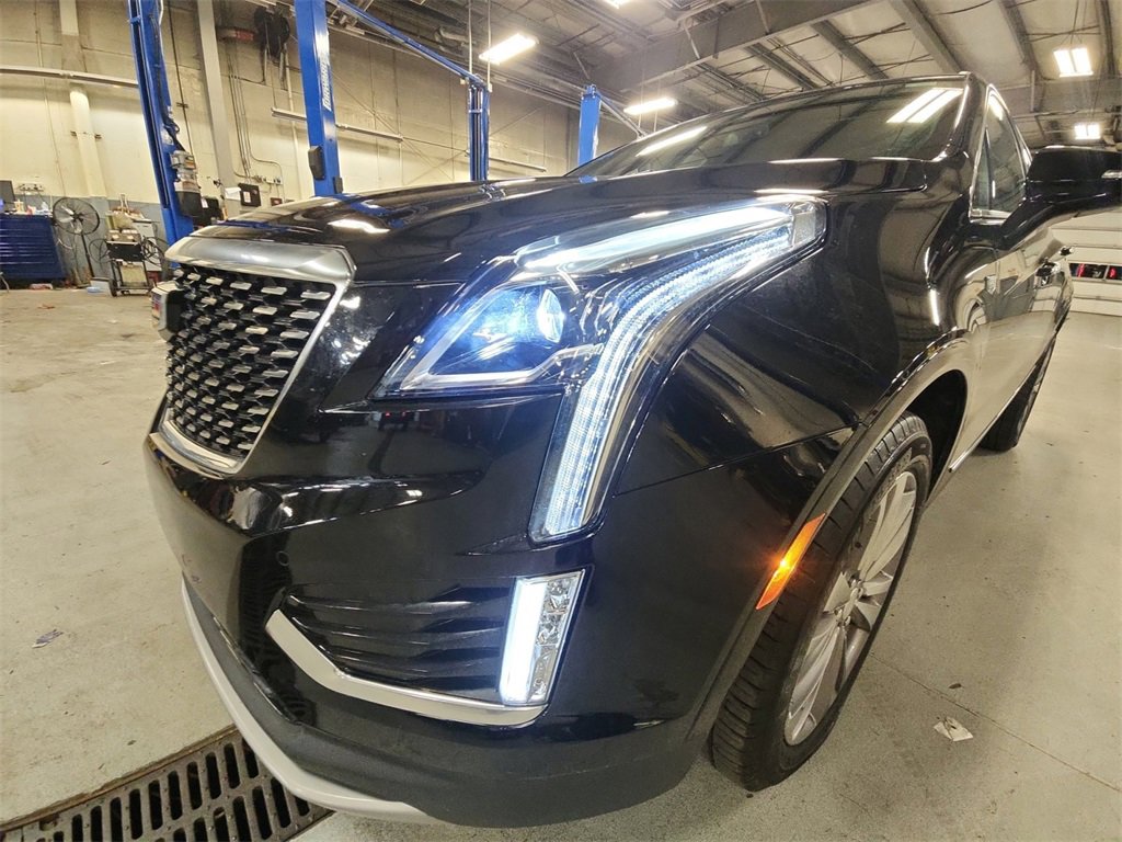 Used 2025 Cadillac XT5 Premium Luxury image 29