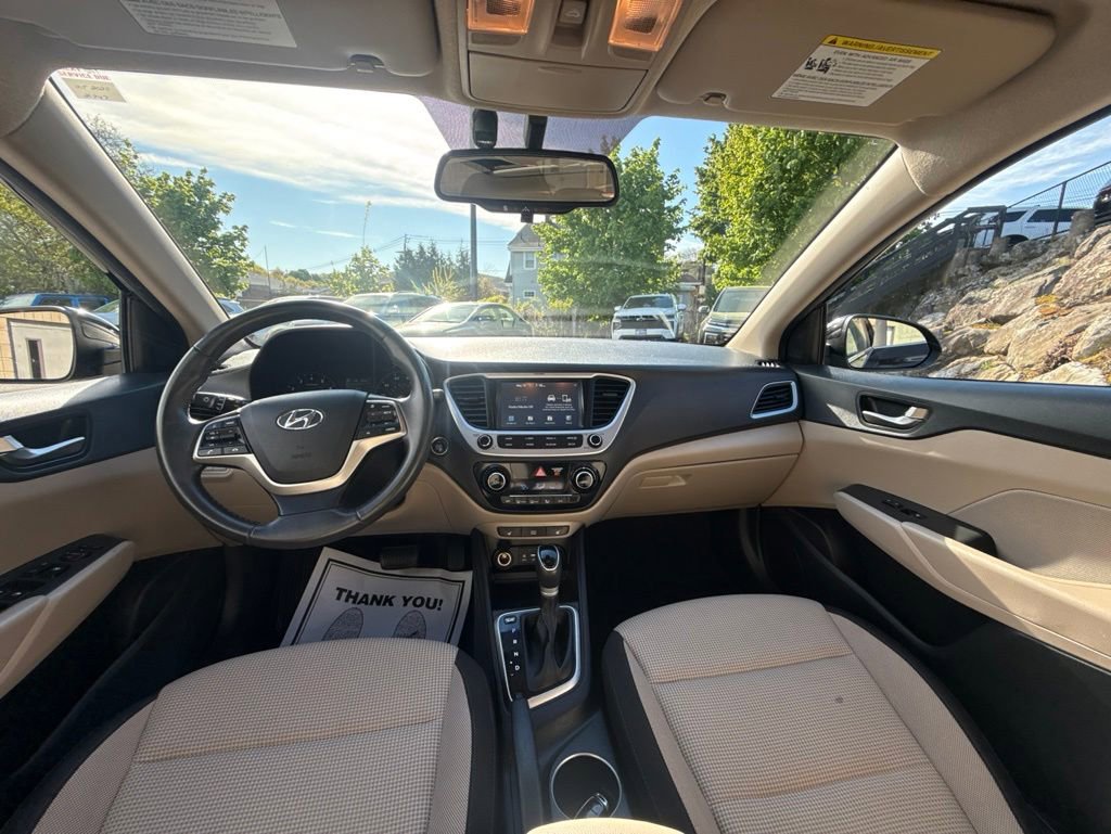 Used 2021 Hyundai Accent Limited FWD image 19