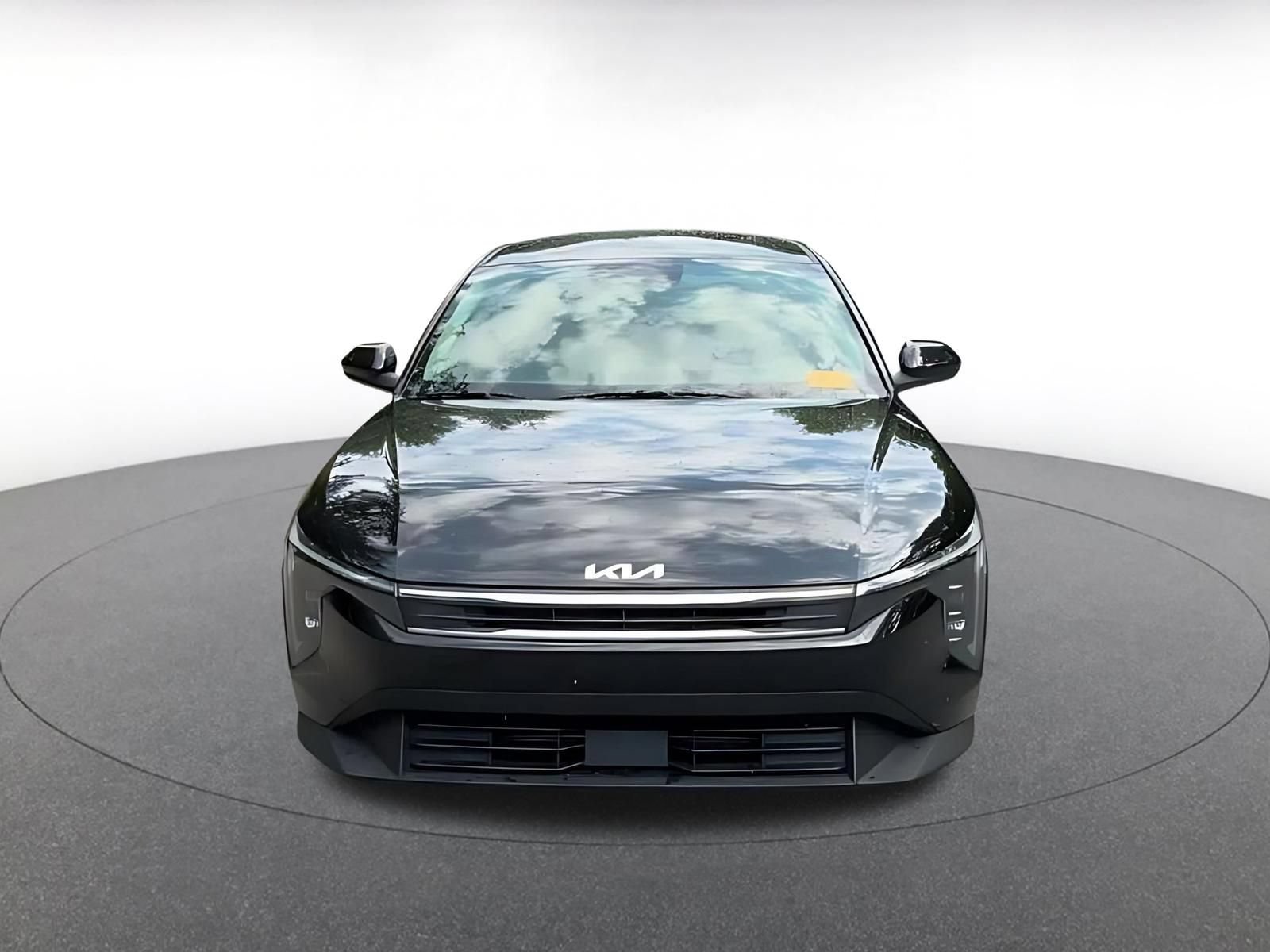 Used 2026 Kia K4 FWD image 4