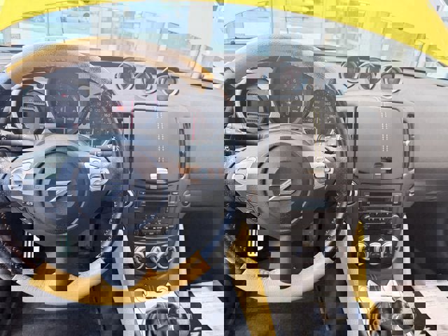 Used 2019 Nissan 370Z Sport image 12