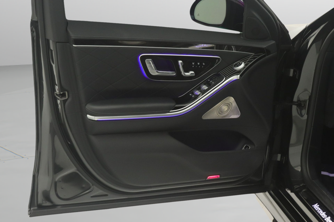 Certified 2023 Mercedes-Benz S 580 4MATIC Sedan image 17