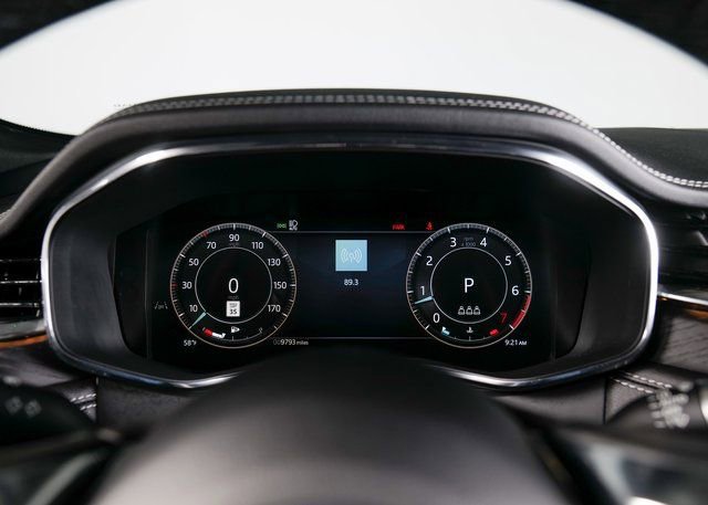 Used 2025 Jaguar F-PACE R-Dynamic S image 20