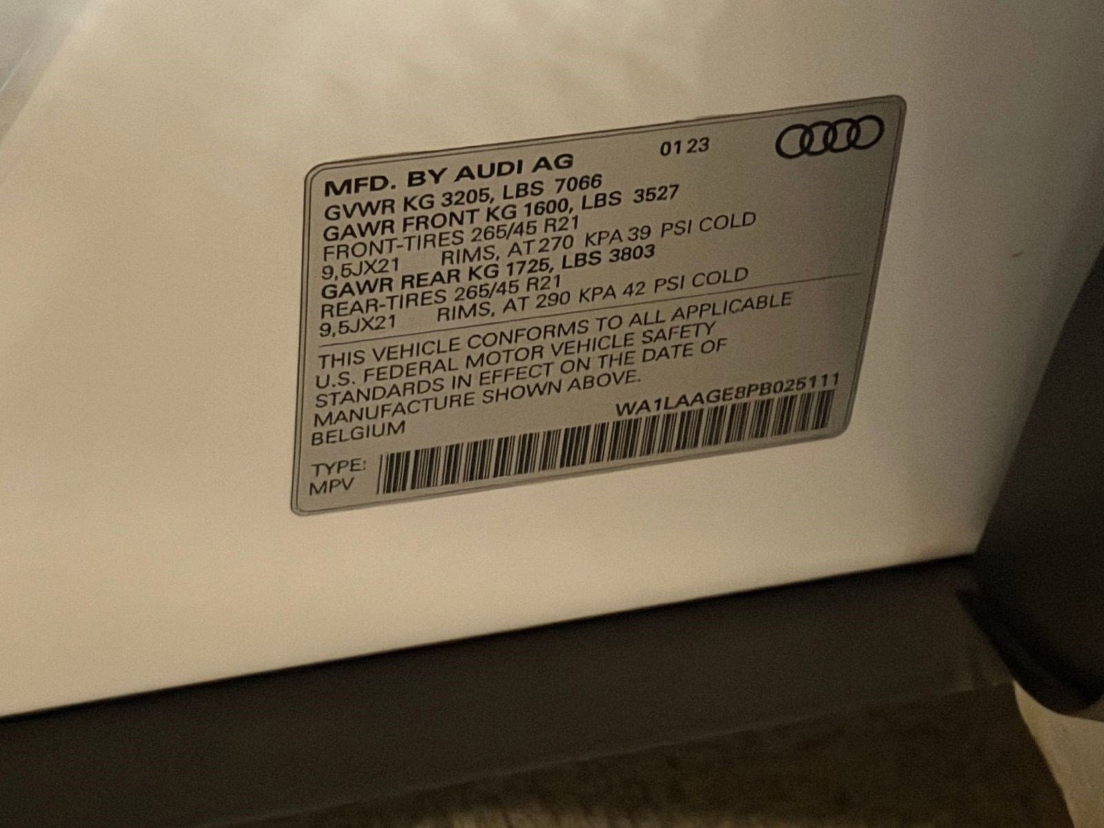 Certified 2023 Audi e-tron Premium Plus w/ Premium Plus Package AWD/4WD image 20