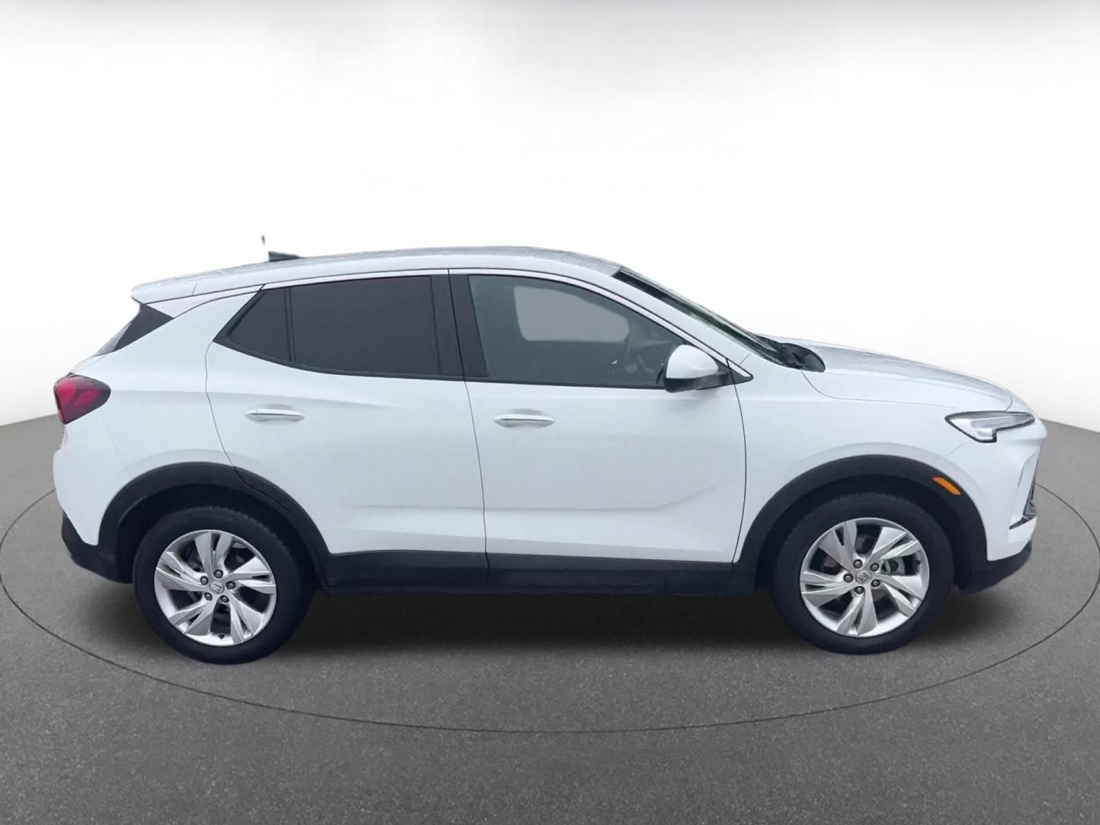 Used 2025 Buick Encore GX Preferred FWD image 16