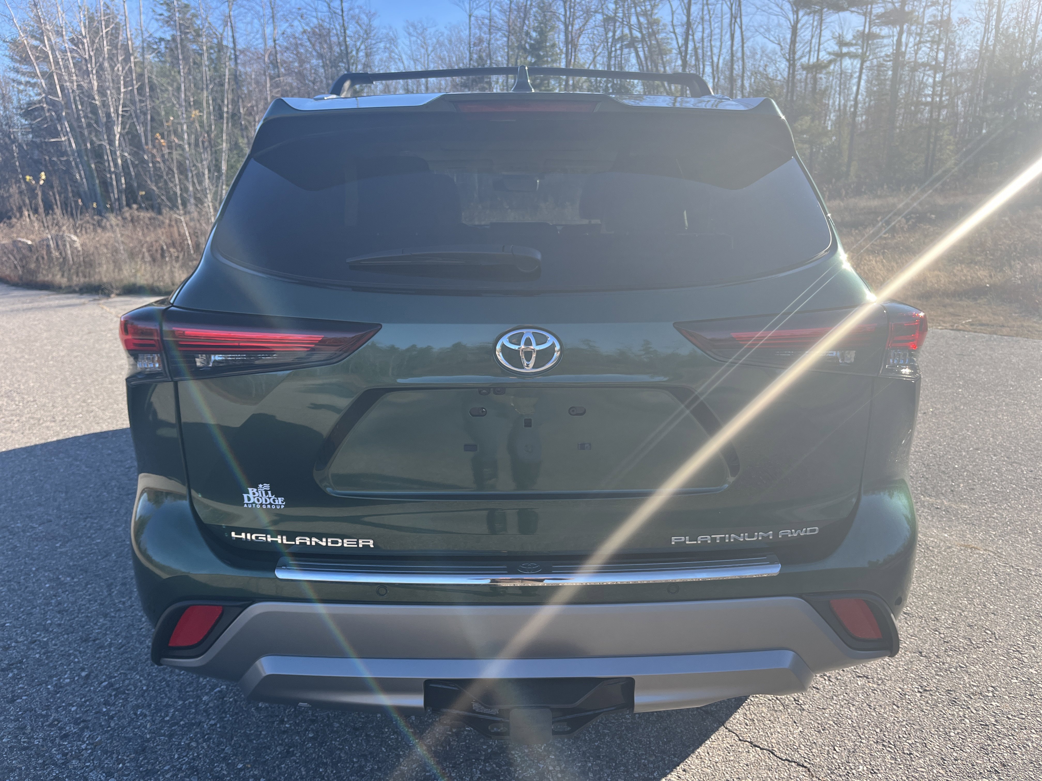 Used 2024 Toyota Highlander Platinum image 6
