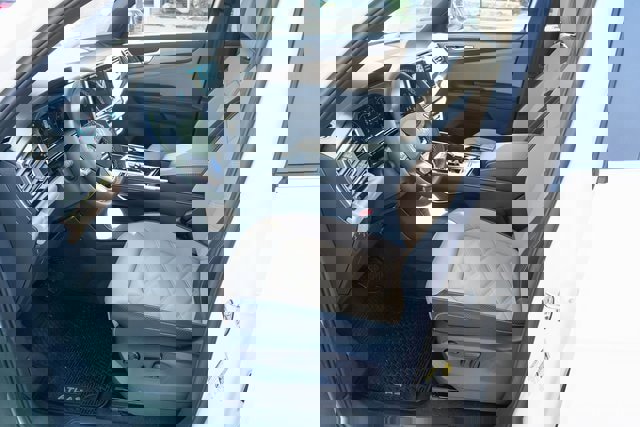 New 2026 Volkswagen Atlas Cross Sport SE image 17