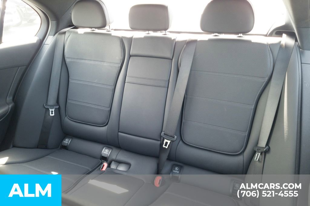 Used 2025 Mercedes-Benz C 300 Sedan image 18
