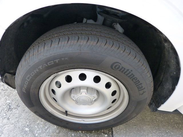 Used 2025 Ford Maverick XLT w/ Equipment Group 302A image 39