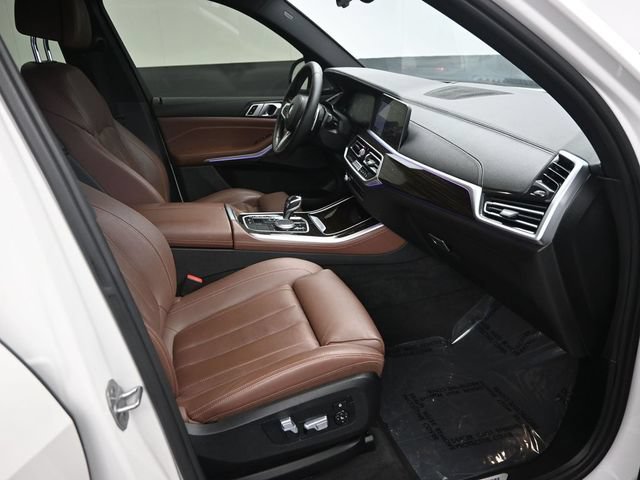 Used 2020 BMW X5 M50i w/ Premium Package AWD/4WD image 22