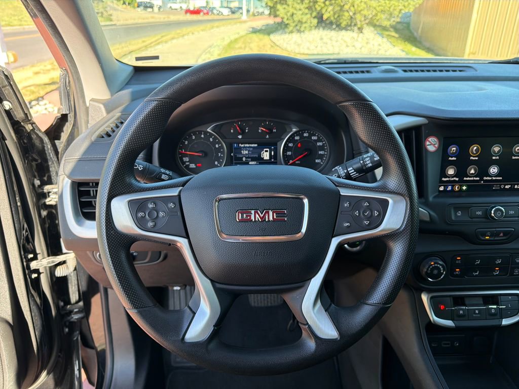 Used 2024 GMC Terrain SLE AWD/4WD image 15