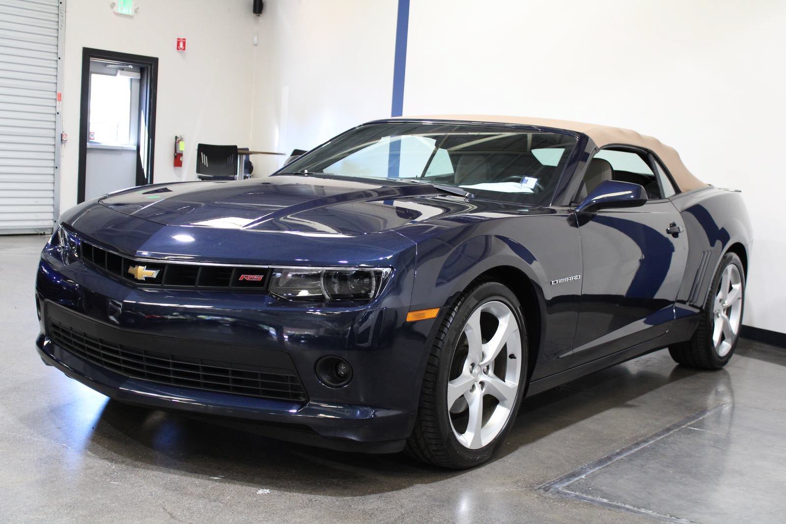 Used 2015 Chevrolet Camaro LT w/ RS Package RWD image 6