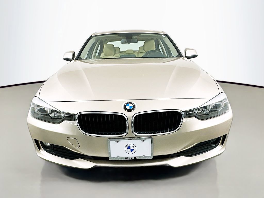 Used 2015 BMW 320i Sedan image 2