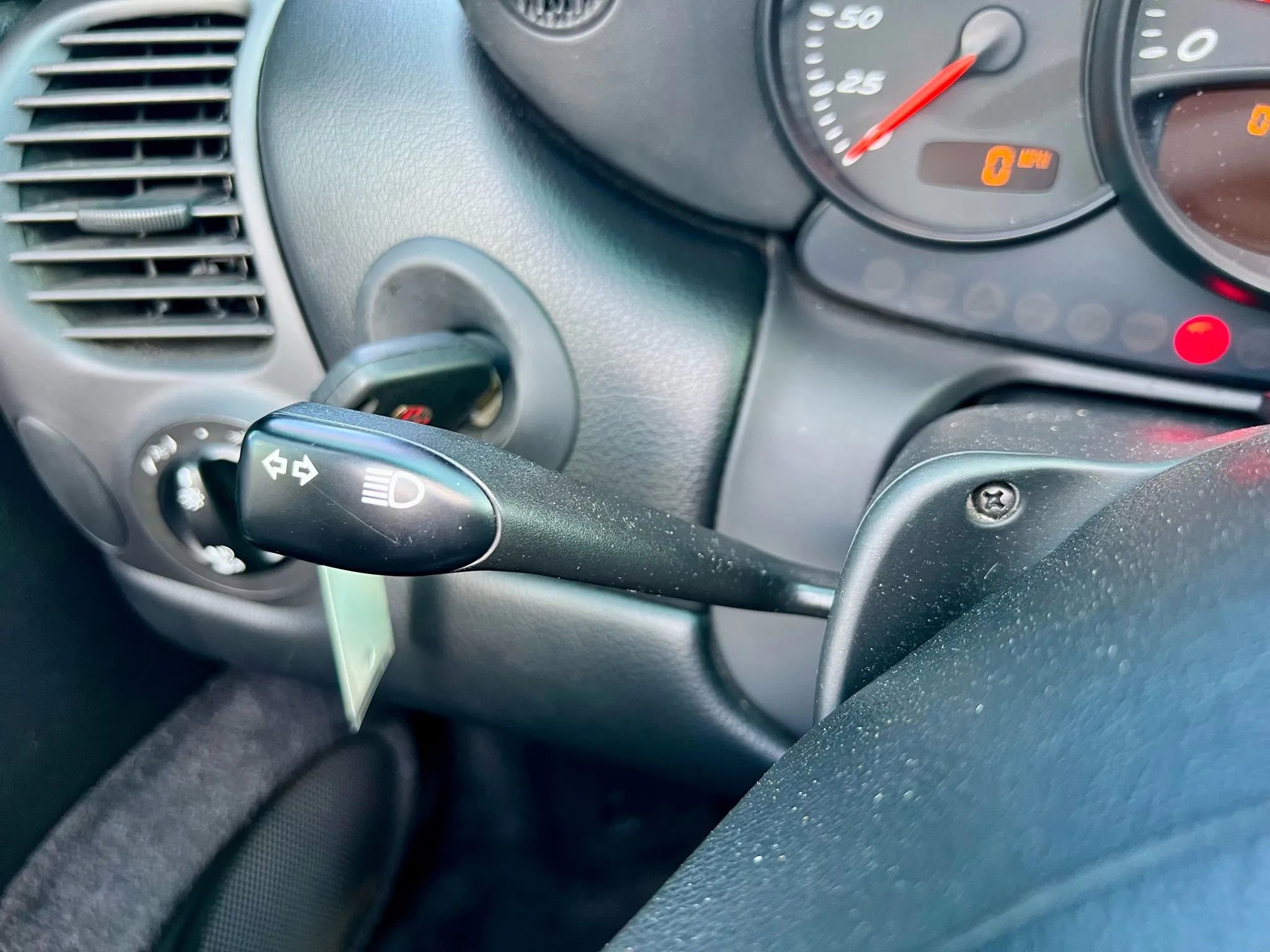 Used 2004 Porsche Boxster image 31